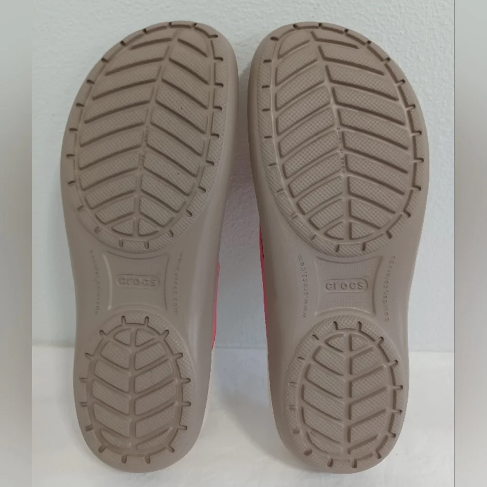 Crocs thong flip-flop sandals coral/cream size 9w Women’s - Picture 8 of 9
